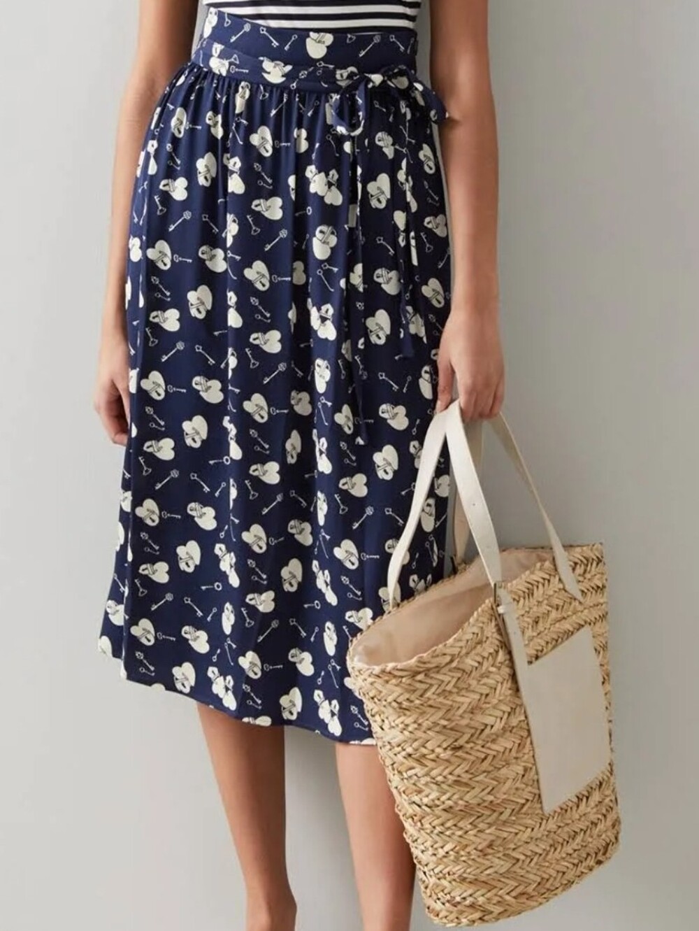 NWT LK BENNETT Navy Valerie Heart Lock & Key Print Chic Preppy Belted Midi Skirt